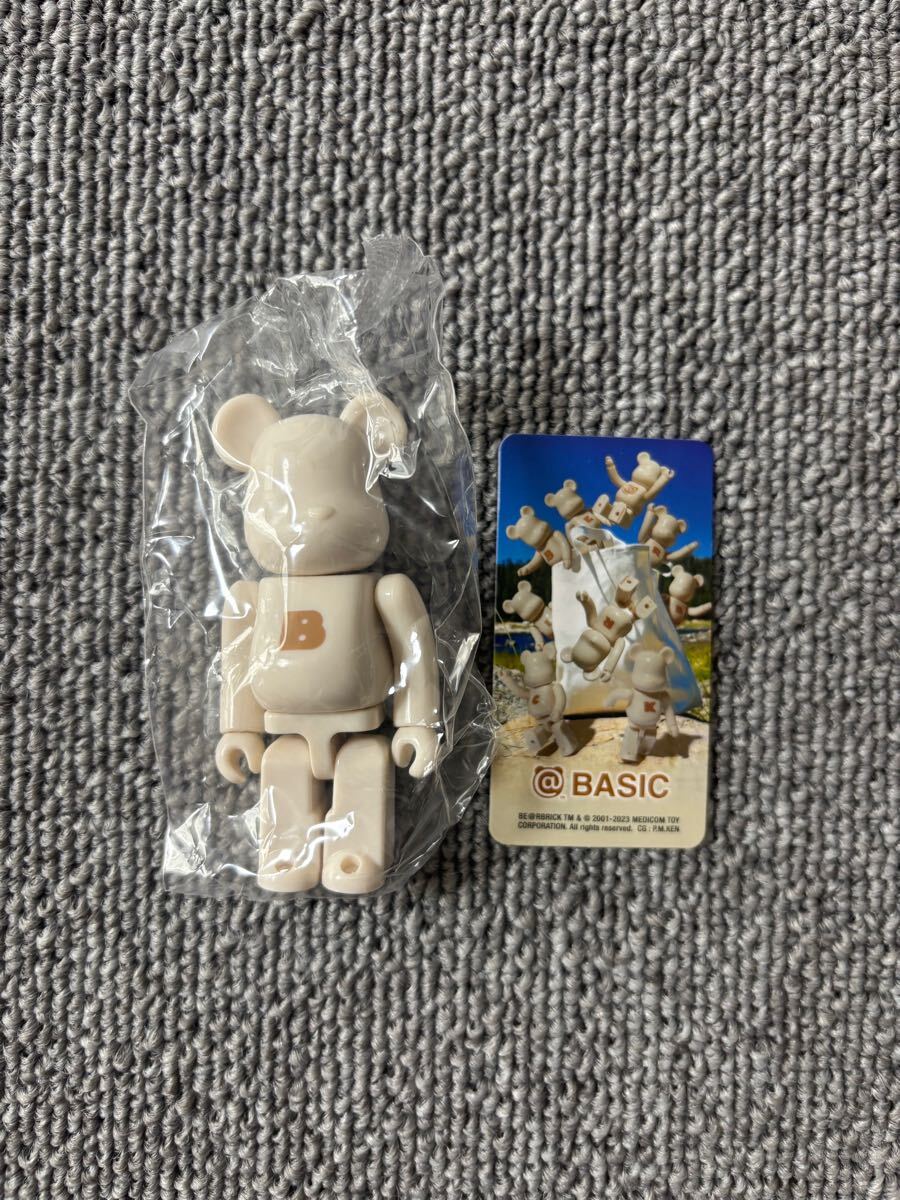 BE@RBRICK ベアブリック シリーズ47 SERIES 47 BASIC ベーシック B(小) MEDICOM TOY メディコムトイ拍卖