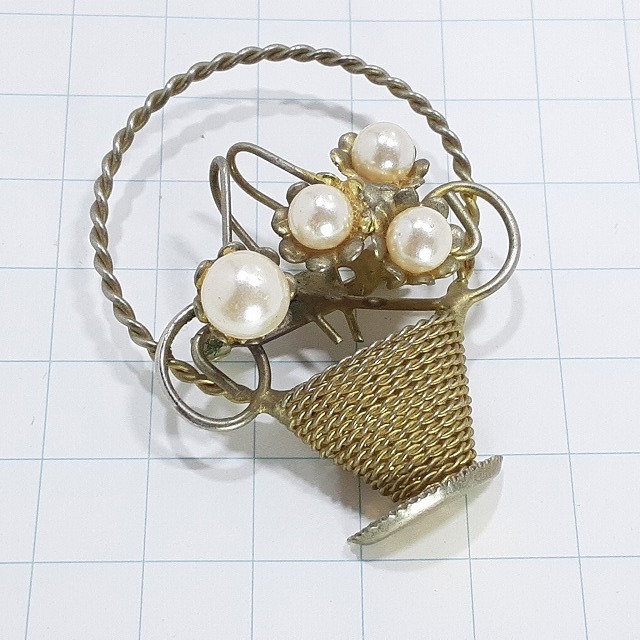 送料無料)ビンテージ☆パール バスケット☆アンティーク ブローチ A27577拍卖