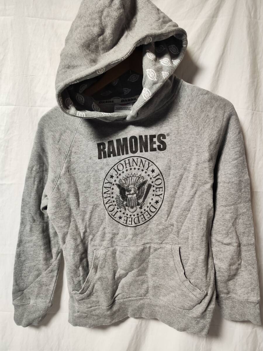 Dickies RAMONES パーカー スウェット 裏起毛 レディース M拍卖