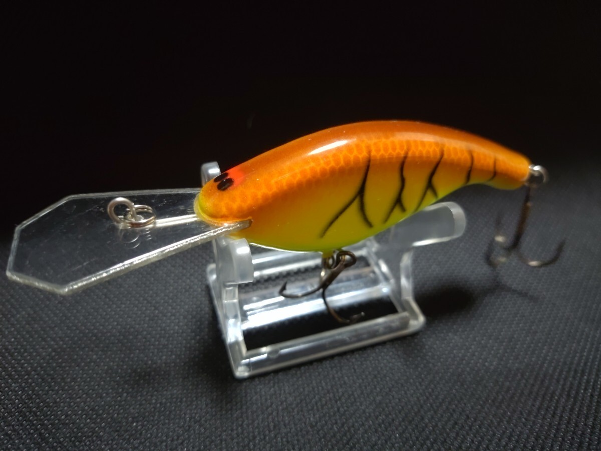 新品 レア フラットシャッドベイツ モデルB ウッドクランク アメリカンルアー 魔法のクランク 入手困難 早い者勝ち拍卖
