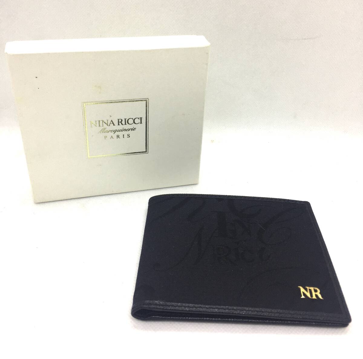 【未使用品】NINA RICCI ニナリッチ 二つ折り財布 ブラック コインケース 取り外し可拍卖