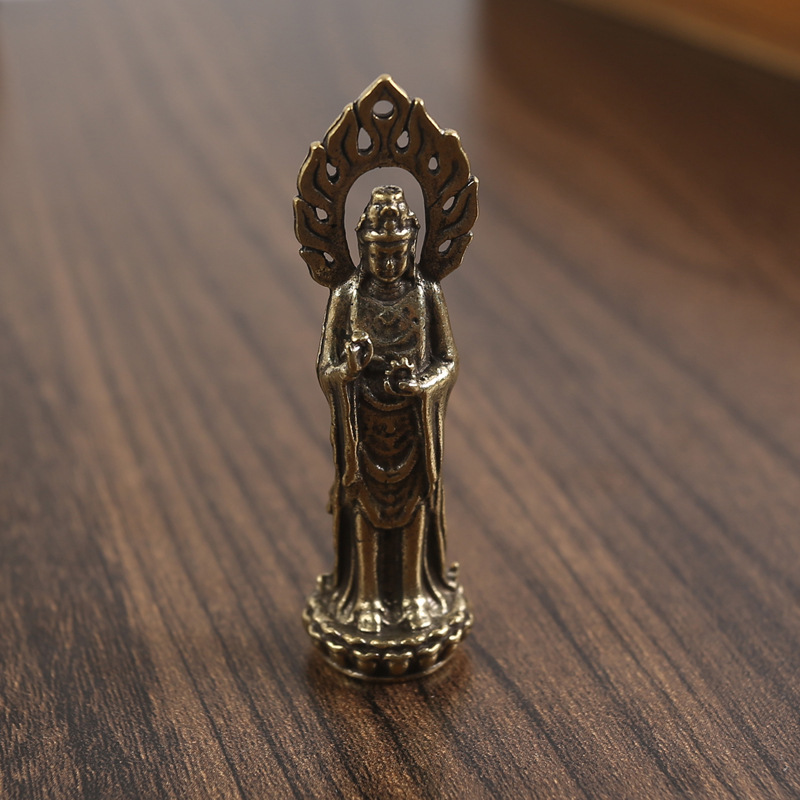 新入荷ミニ仏像 観音像 観世音菩薩像 真鍮製 高さ6cm 守り本尊 祈る 厄除け拍卖