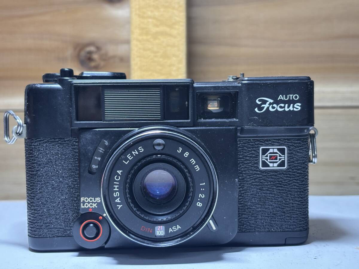 6250) YASHICA AUTO Focus拍卖