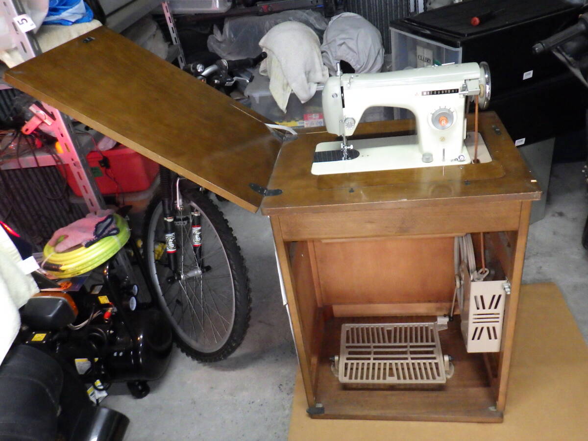 配送不可 直接引き渡し限定 三菱 ミシン HA3型 現状渡し アンティーク 昭和家電拍卖