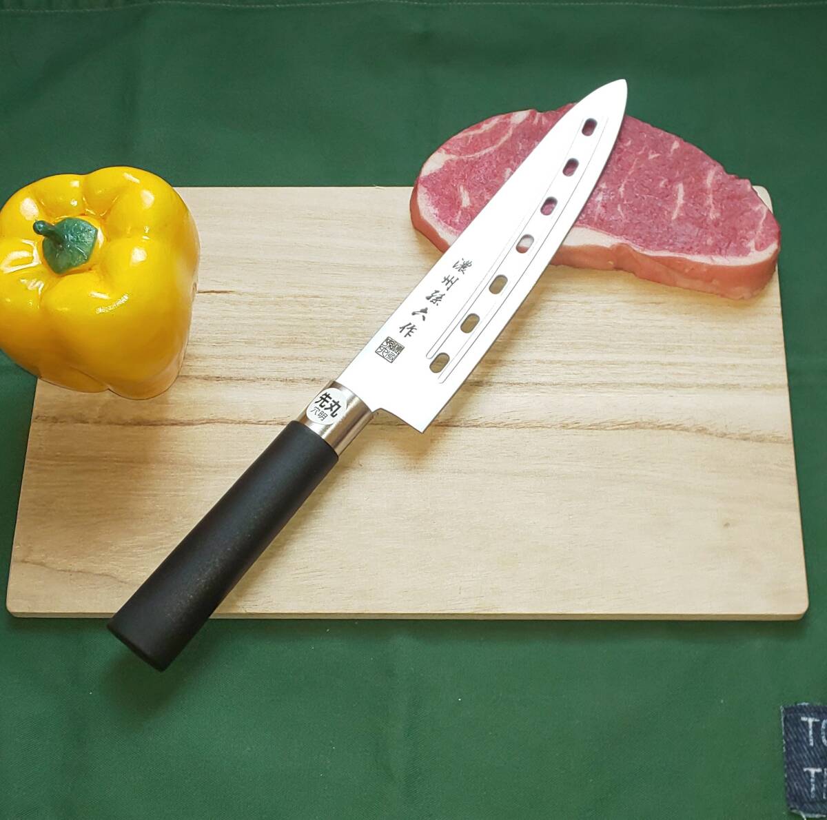 濃州孫六作 穴明包丁(和式丸柄) モリブデン鋼 17cm拍卖