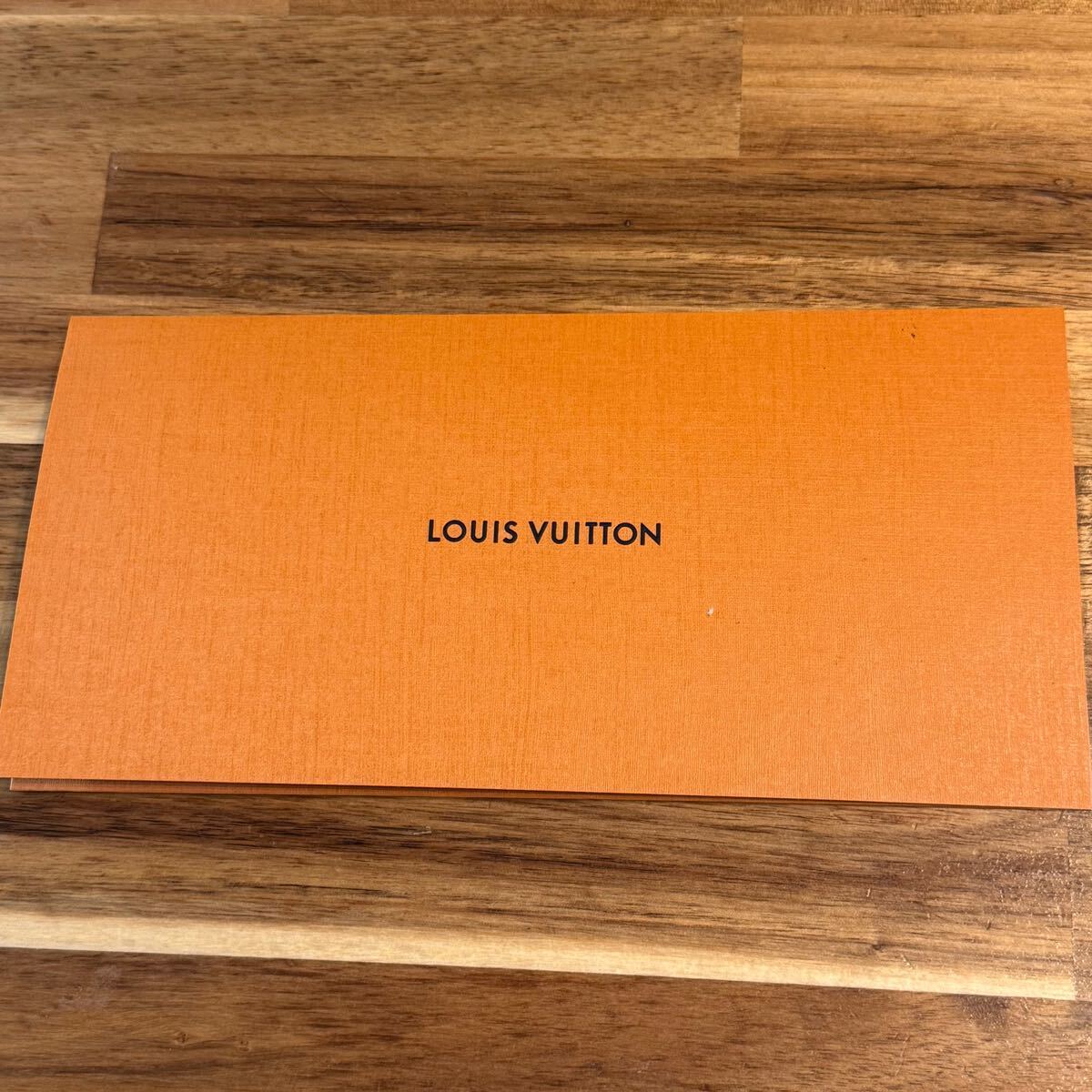 LOUIS VUITTON ルイヴィトン 封筒 書類挟み拍卖