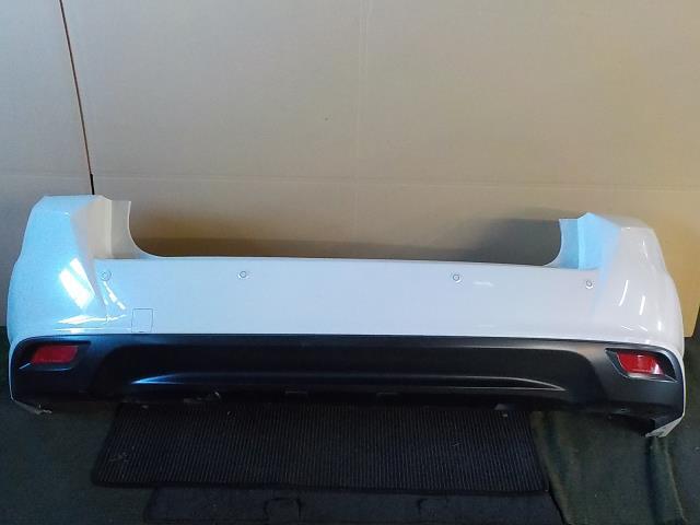 インプレッサ GT7 リアバンパー K1X/パールホワイト【個人宅宛発送不可】拍卖