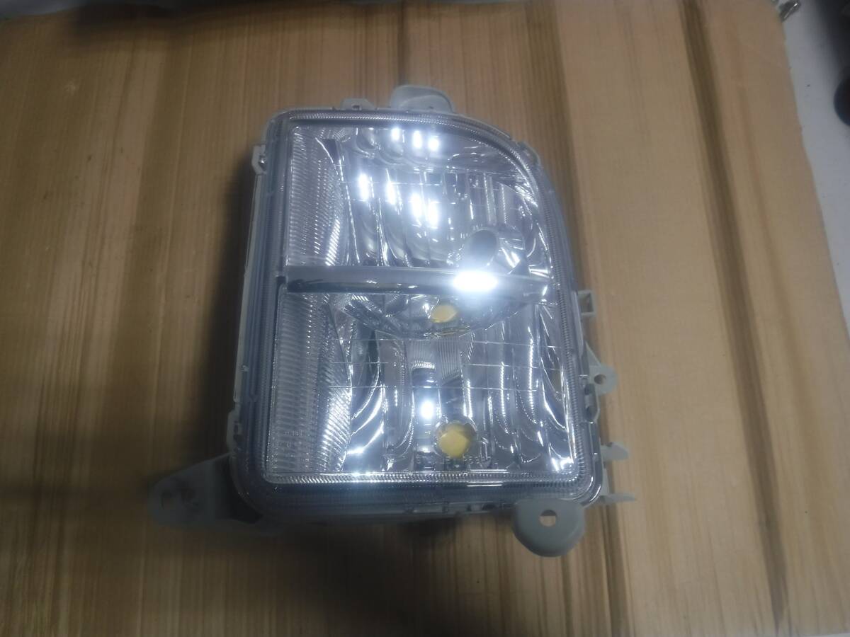 ムーヴカスタムL150S後期フォグランプL160Sフォグライト左フォグ純正ムーブカスタム右ウィンカーランプ右ウィンカーレンズSTANLEY P5387L拍卖