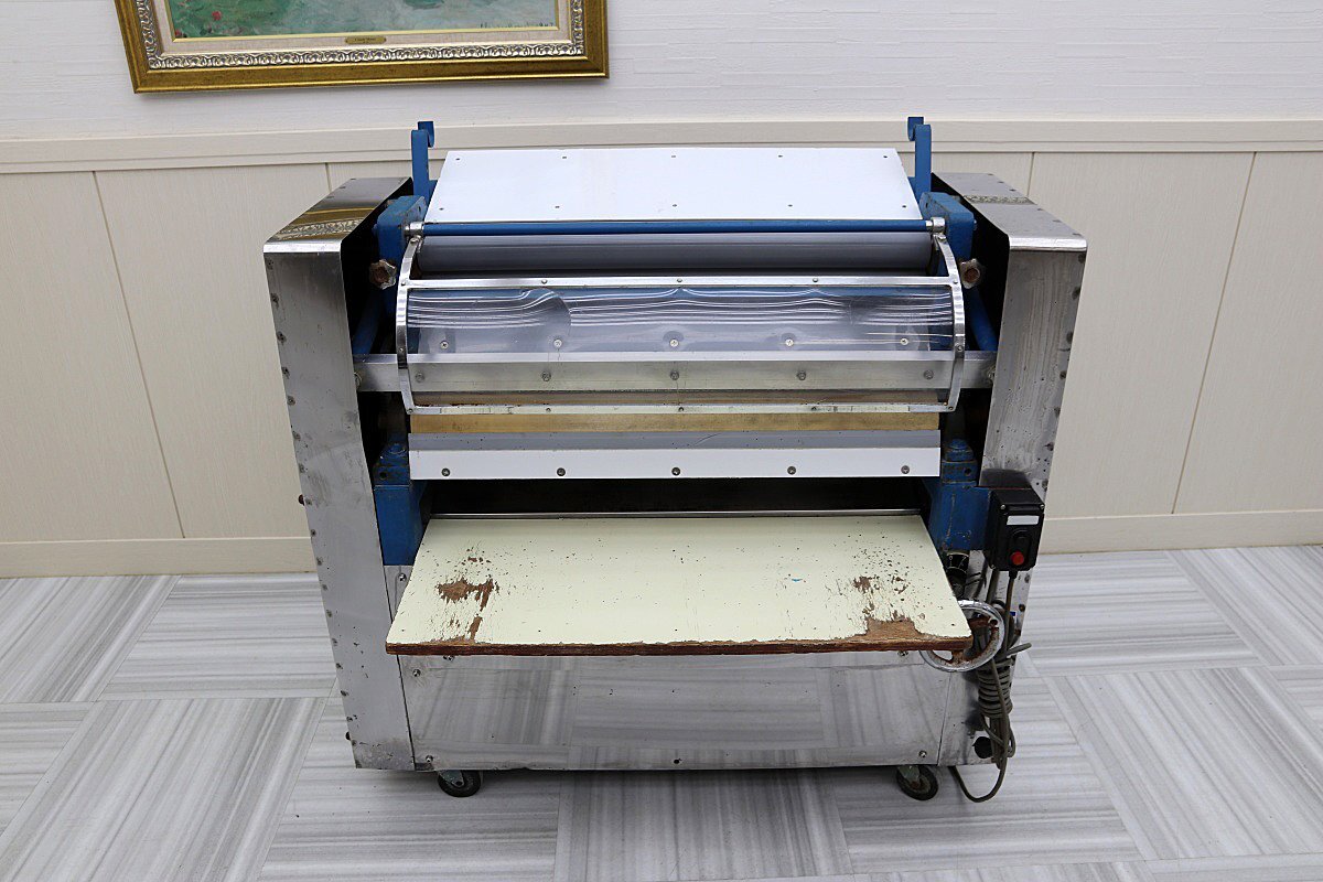 動画有 業務用 さぬき 福井工作 手打ち式 製麺機 100V 麺生地 うどんそばラーメン プレス 包丁切り カット 製麺機器拍卖