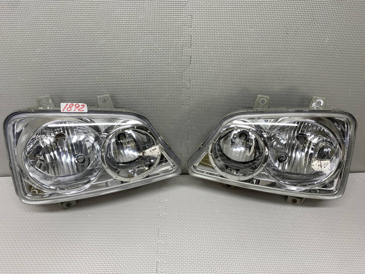 1892 * テリオスキッド J111G J131G ヘッドライト左右 スタンレー P0757 レべライザー無拍卖