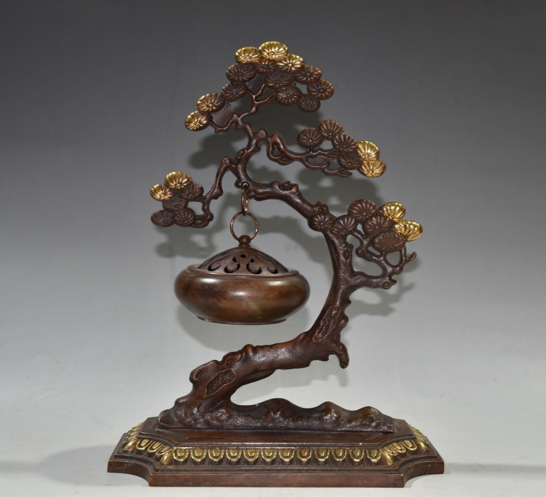 『清・古紫銅彫・流金・松樹吊熏炉・暖手炉』極細工・東洋彫刻・骨董品・古賞物・中国古玩・中国古美術拍卖
