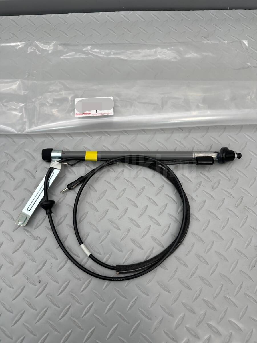 ■新品■トヨタ 純正 ランクル 70 ランドクルーザー S/T H/T アンテナASSY拍卖