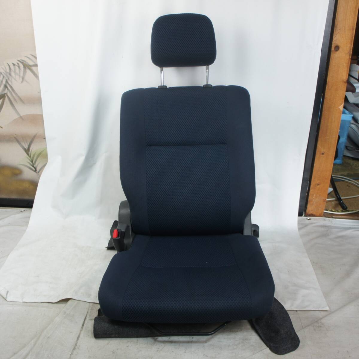 助手席 シート S331V 中期 ハイゼットカーゴ外し フロントシート ファブリック 紺 アシスタントシート ダイハツ 純正 @9447s拍卖
