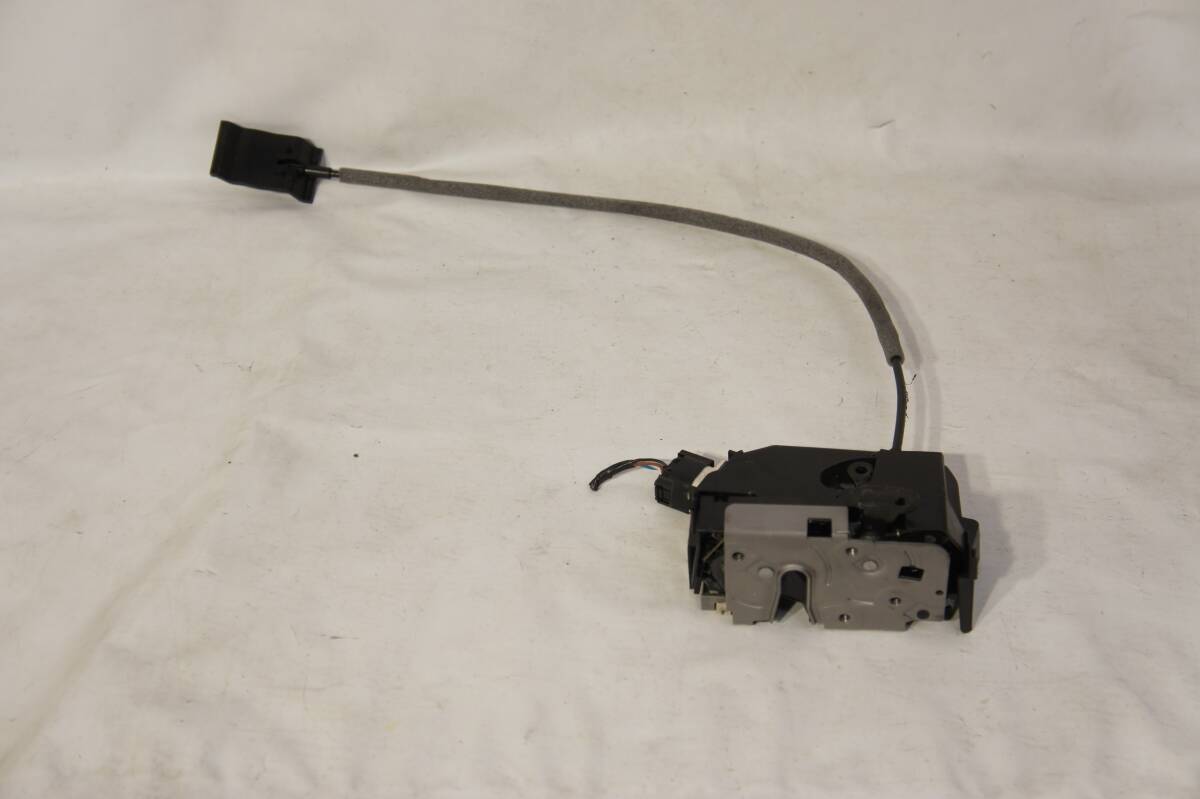 フロント 助手席 左 ドアロックアクチュエーター R55 前期 右ハン MM16 ミニ クーパーS クラブマン 走行110932km 0556770-13 純正 @9390s拍卖