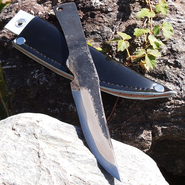 アウトドアナイフ 渓流型ミニナイフ 刃長9cm 青紙 切り出し シースナイフ キャンプ 渓流釣り 日本製 土佐打刃物拍卖