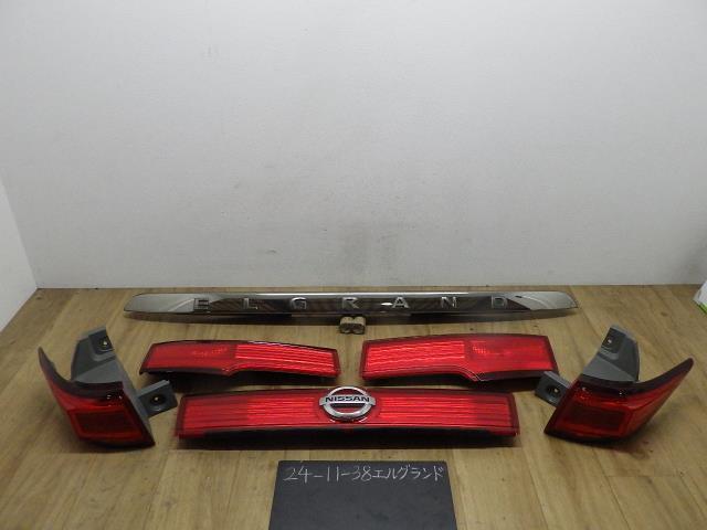 エルグランド  PNE52 リヤフィニッシャーパネル GAE スタンレー P8503 P8959 P8504 26550-1JB1A拍卖