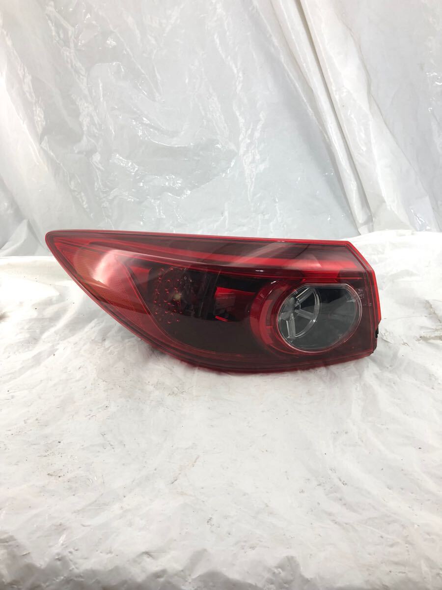 h11.65 アクセラ BM5AP 左テールランプ/テールライト コイト 220-65026 左側助手席側拍卖