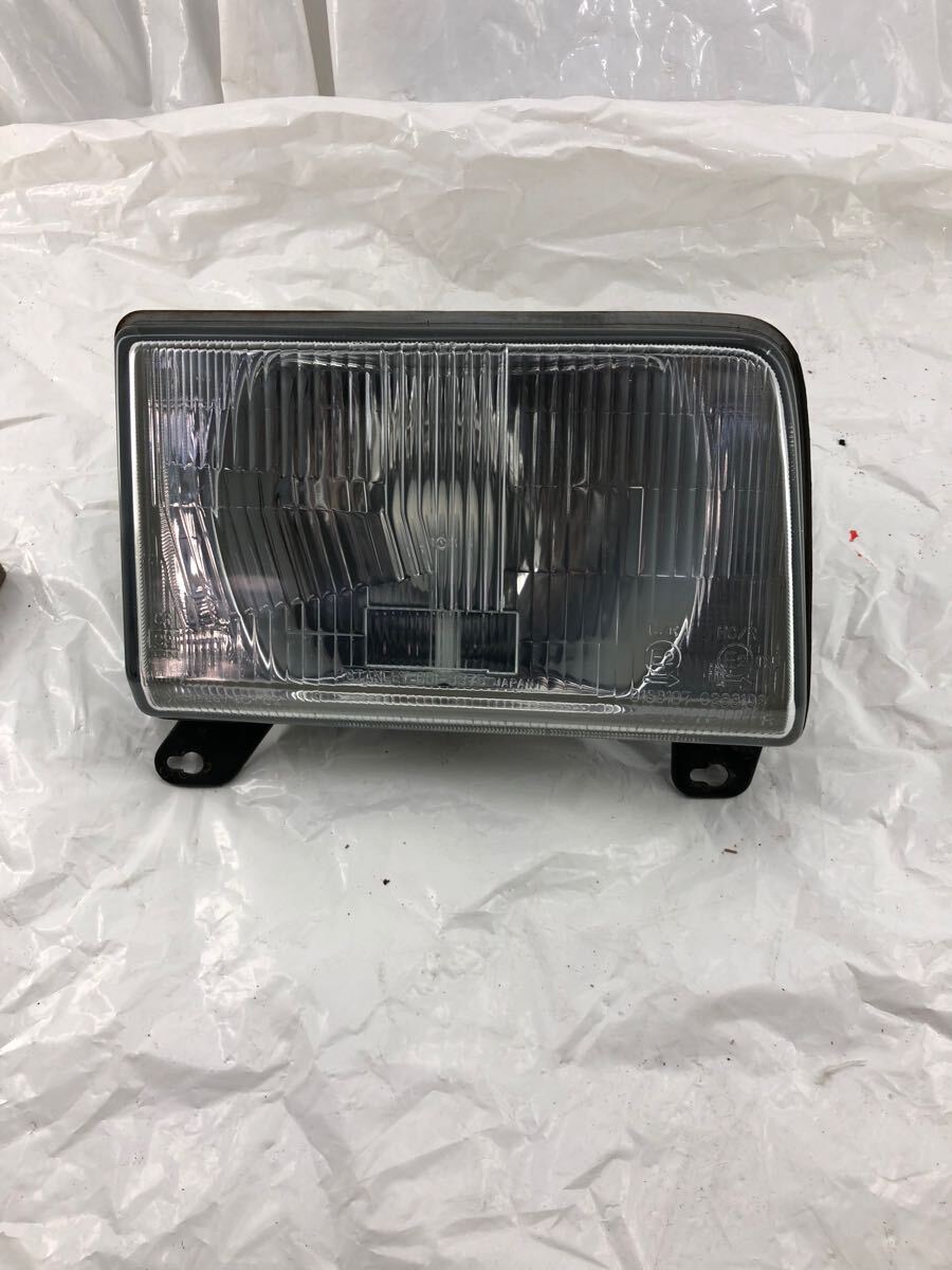 h12.34 デリカ SKE6VM 右 ヘッドランプ ヘッドライト 001-3375 右側運転席側 拍卖