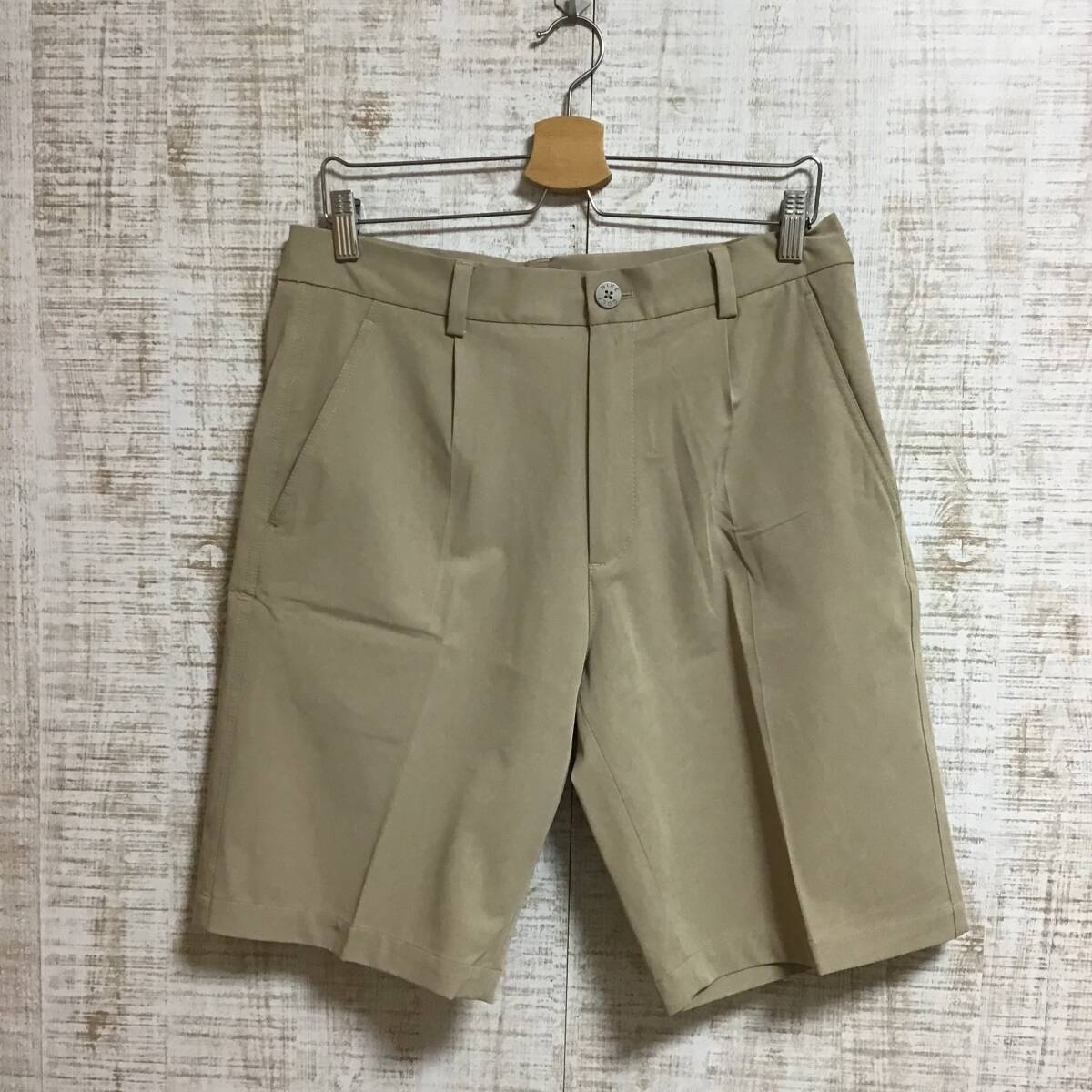 A437◇NIKE GOLF|ナイキゴルフ ハーフパンツ ベージュ サイズM拍卖