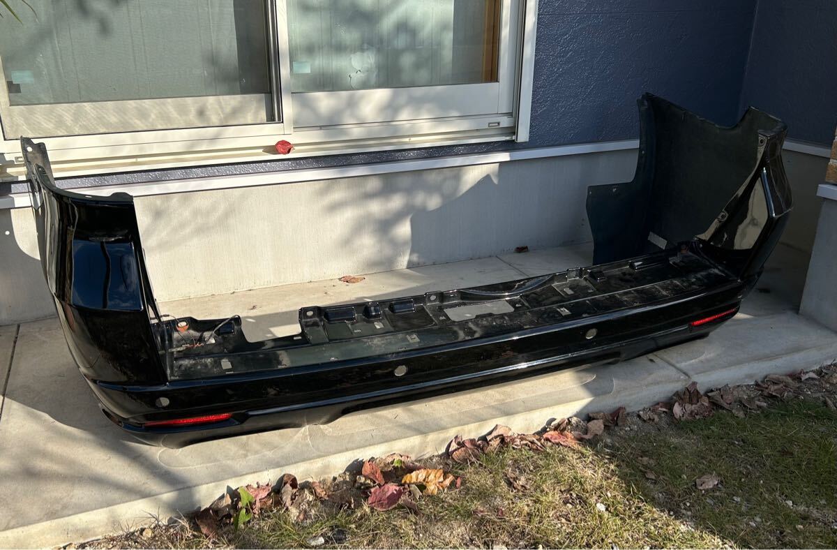 ランドクルーザー 200系 ダブルエイト リアバンパー 中古品 豊田市北部引き取り限定拍卖