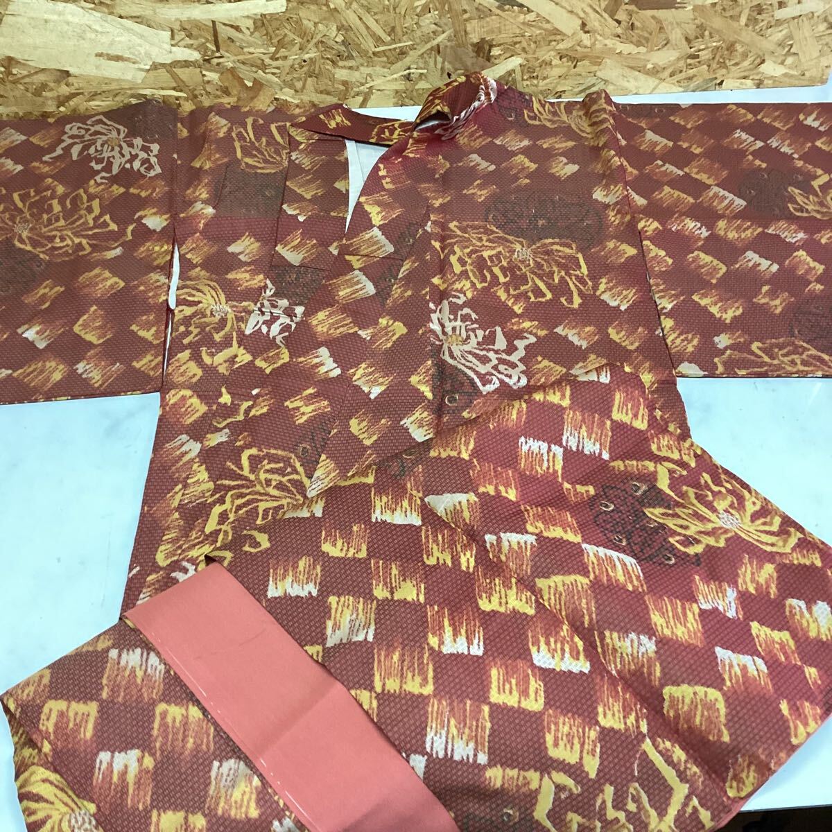 着物 茶系 オレンジ 花柄 華やか カジュアル レディース (く8)拍卖