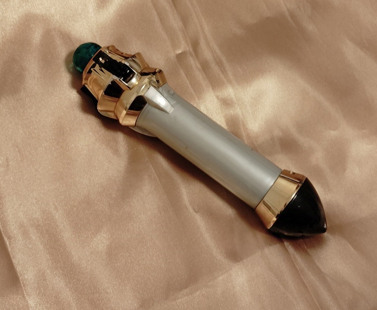 動作確認済み バンダイ BANDAI 2001 当時物 変身 アイテム DX なりきり ウルトラマン コスモス コスモプラック フィギュア ULTRAMAN 玩具 拍卖