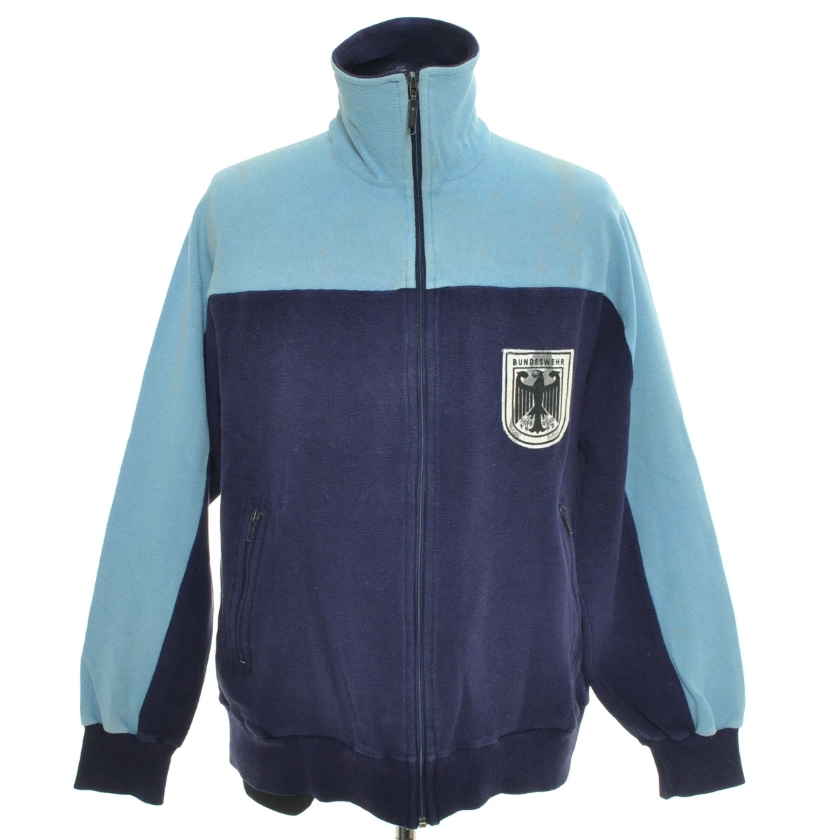 〇532473 ○トラックジャケット ドイツ軍 トレーニングジャケット 8415-12-000-1038 サイズ48 メンズ ネイビー ライトブルー拍卖