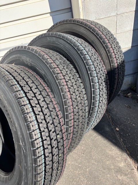 新品 2023年製 4本 11R22.5 16PR TB ブリヂストン W999 高床 大型トラック ダンプ 11-22.5拍卖