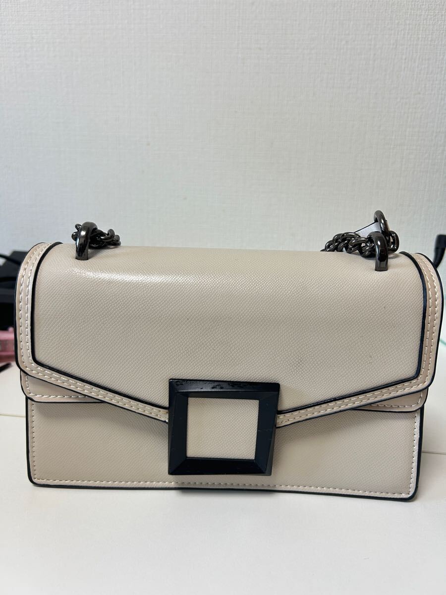 ショルダーバッグ 斜め掛けバッグ 薄いピンク色拍卖