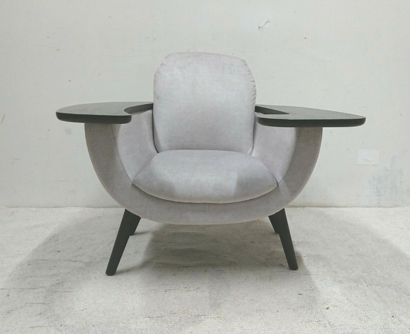 美品 ASPLUND CONTRACT resortir リゾルティール 定価31万円 アームデスク ラウンジチェア ソファ CURVE カーブ拍卖