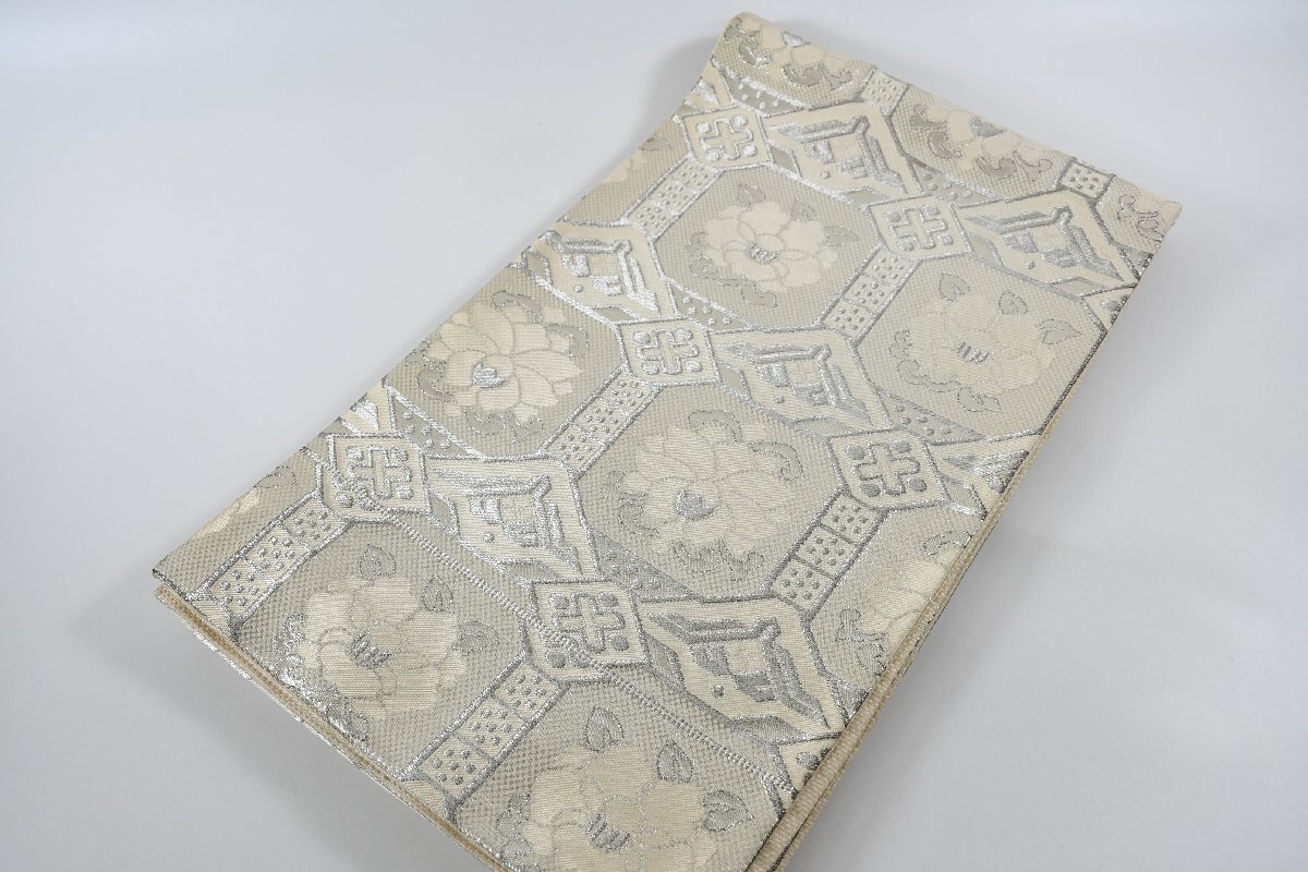 袋帯 六通柄 幾何学模様 花 銀糸 帯丈432cm ★着物屋 ne-13320 桜庭呉服店拍卖