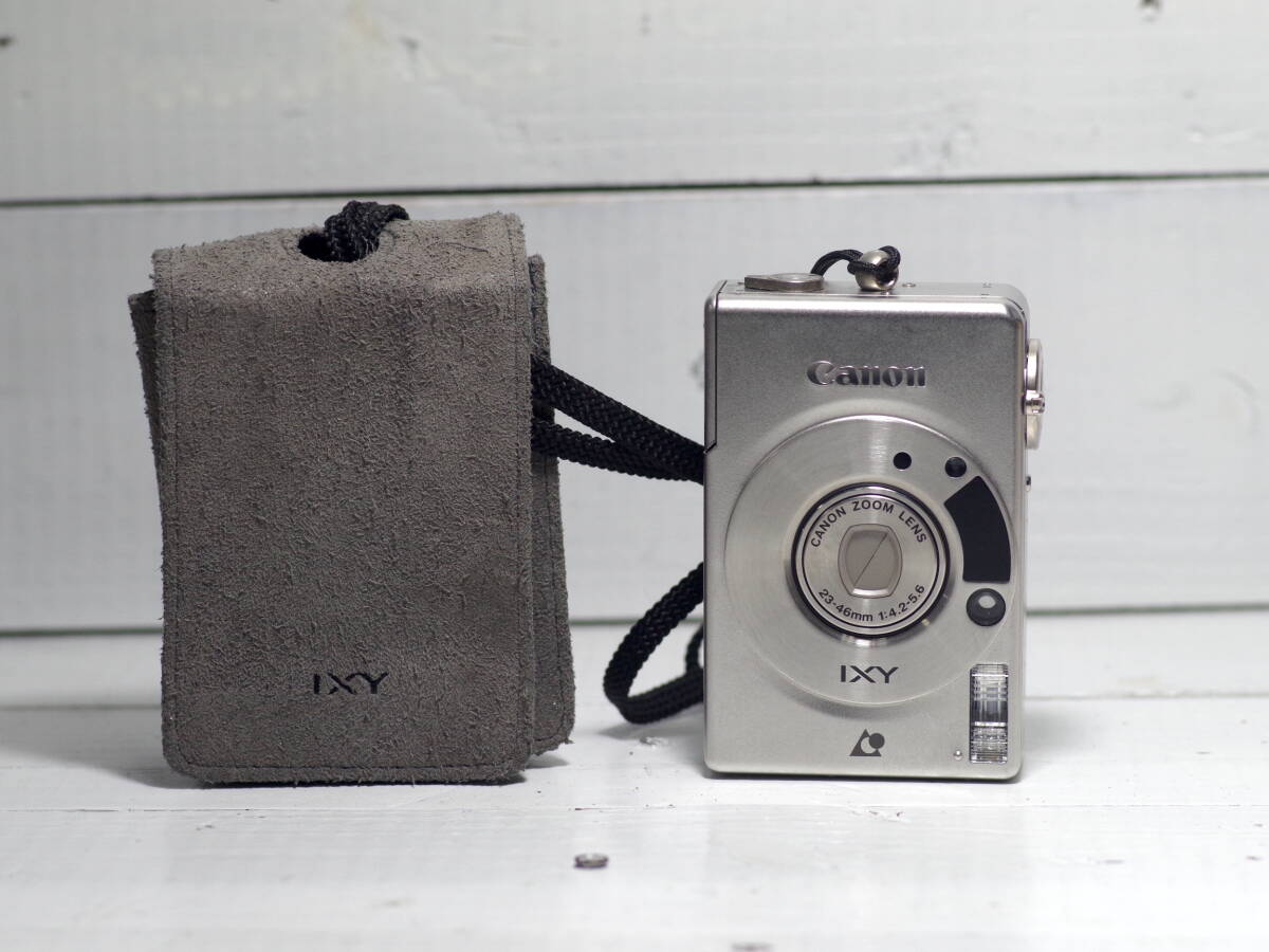M11715 CANON IXY320 APSフィルムカメラ 23-46mm 1:4.2-5.6 動作チェックなし 60サイズ 0612拍卖