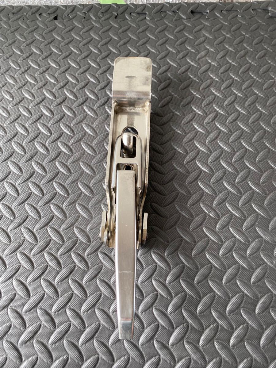 ★トラック 荷台、箱 ボディー加工 バネカン、エビカン ステンレス製 1点 レ④ エビ金ハンドル 土台付 デコトラ  拍卖