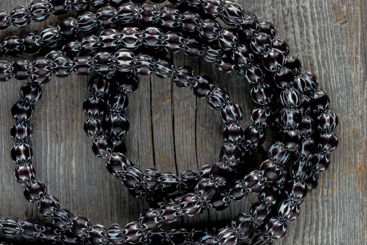 *Chevron beads1拍卖