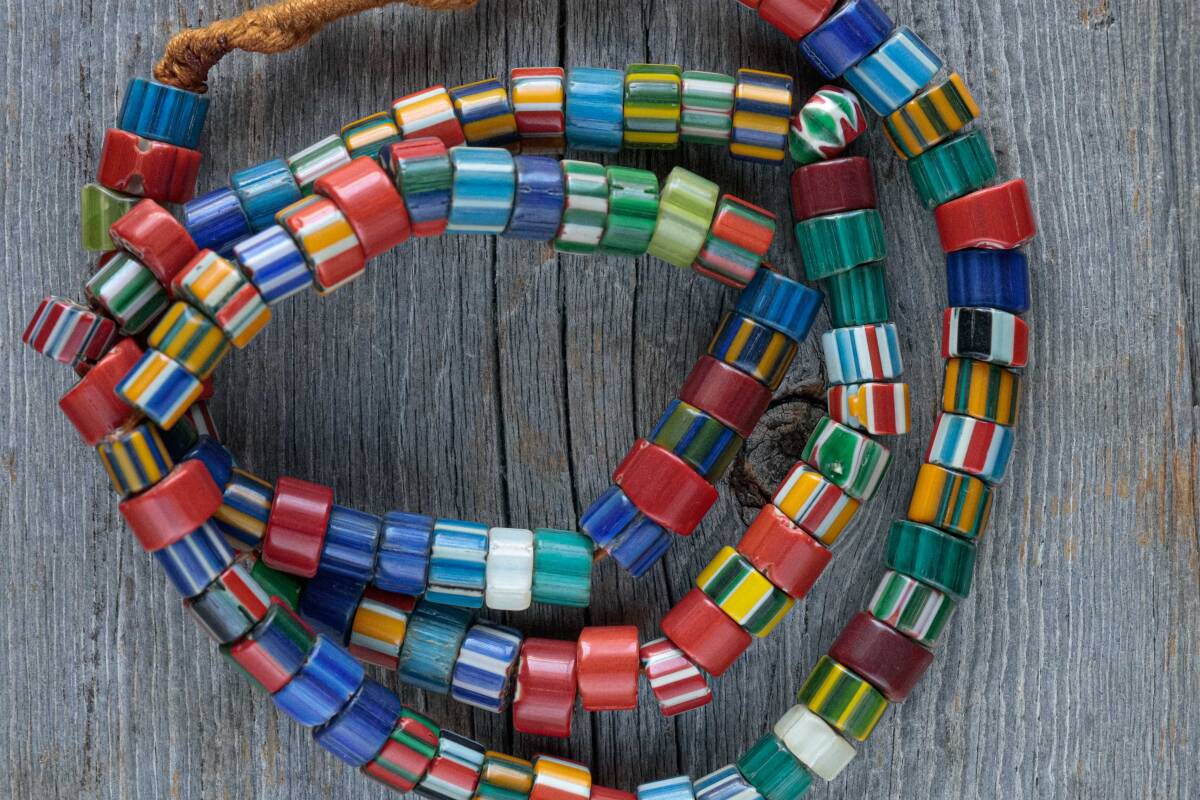 *Venetian beads1拍卖