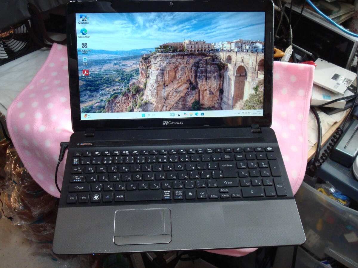 Windows11 Intel B815 1.6GHz メモリ8GB SSD 240GB MS Office Pro Plus 2019 Gateway 15.6型LED液晶パネル NV57H-F82C/K 送料無料拍卖