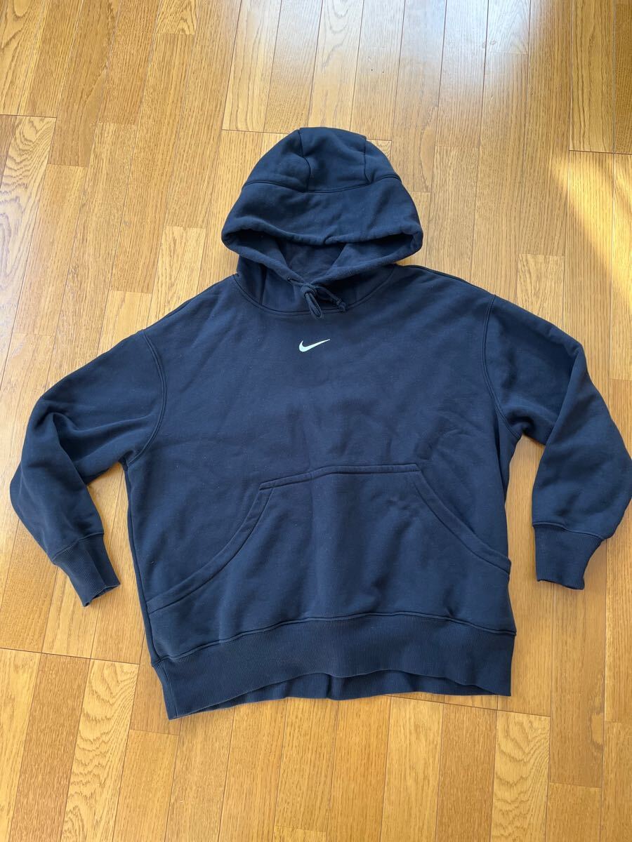 【ブラックXXL】ナイキ スウェットフーディー ブラック XXLサイズ パーカー センター 刺繍 スウッシュ 古着 スウェット 身幅 短丈拍卖