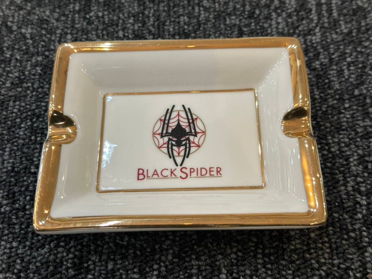 未使用  BLACK SPIDER ブラックスパイダー 黒蜘蛛  アッシュトレイ  陶器製  灰皿 売り切り!拍卖