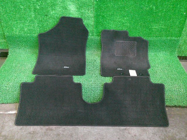 4kurudepa H27年 ヴィッツ DBA-NSP130 フロア マット NSP135 KSP130拍卖