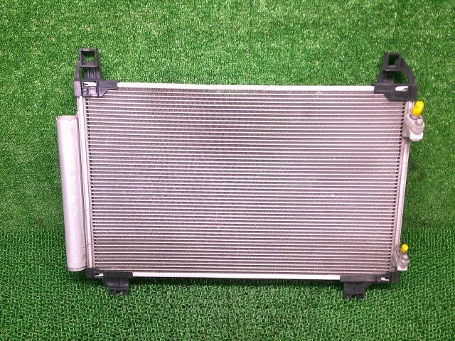 4kurudepa H27年 ヴィッツ DBA-NSP130 クーラー エアコン コンデンサー 88460-52130 NSP135 KSP130拍卖