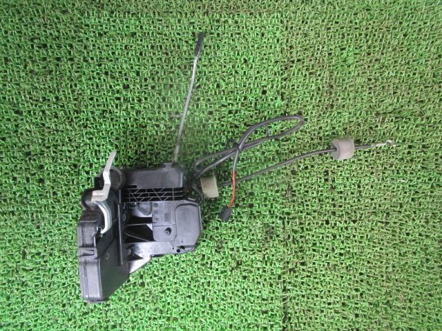 ベンツ W219 CLSクラス 左ハンドル DBA-219356C 右フロントドアロックソレノイド A2197200435 /42151拍卖