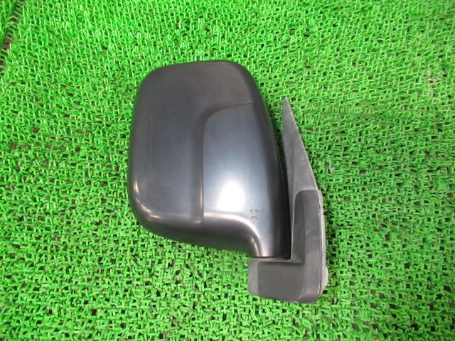 NV100クリッパー GBD-U72V 右サイドミラー 96301-6A0A0 無塗装黒 /42153拍卖