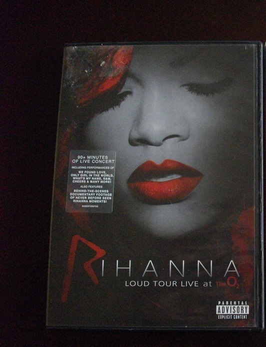 LOUD Tour Live At The O2     中古    DVD  2枚組   送料無料 a25拍卖