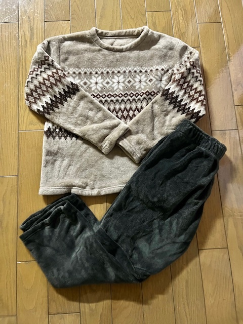 GU ジーユー マシュマロフィールラウンジセット ルームウェア パジャマ Mサイズ メンズ拍卖