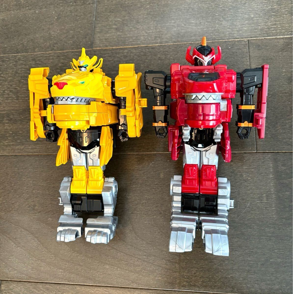 ゼンカイジャー、ゼンカイオー、ジュラガオーン合体セット拍卖