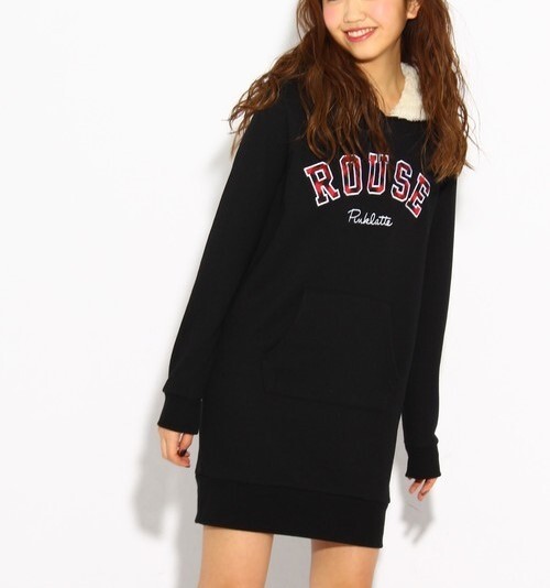 新品 PINK-latte アップリケスウェットワンピース ブラック(019) 15(XS150cm) 定価3850円拍卖