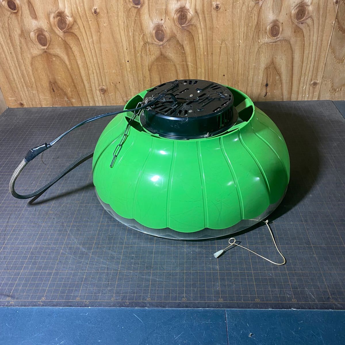 【14595P160】NEC照明器具 BALON BL-334G 昭和レトロ 天井照明 レトロ緑色 電傘 照明 100V 72W アンティーク 電笠 中古拍卖
