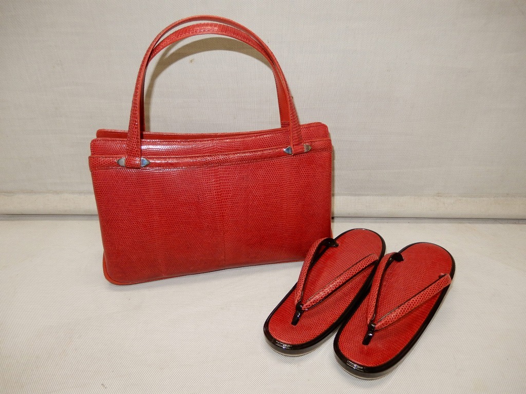 ●リザード 和装 ハンドバッグ & 未使用草履 セット 23㎝ がま口 洋服にも合うバッグ♪レッド ヴィンテージ レトロ●成人式拍卖