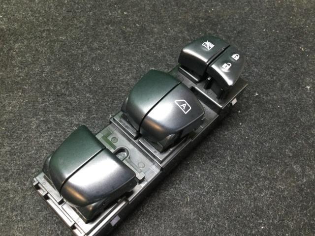 ランディ DBA-SC27 パワーウインドウスイッチ 2.0S QAB 37990-52Z00拍卖
