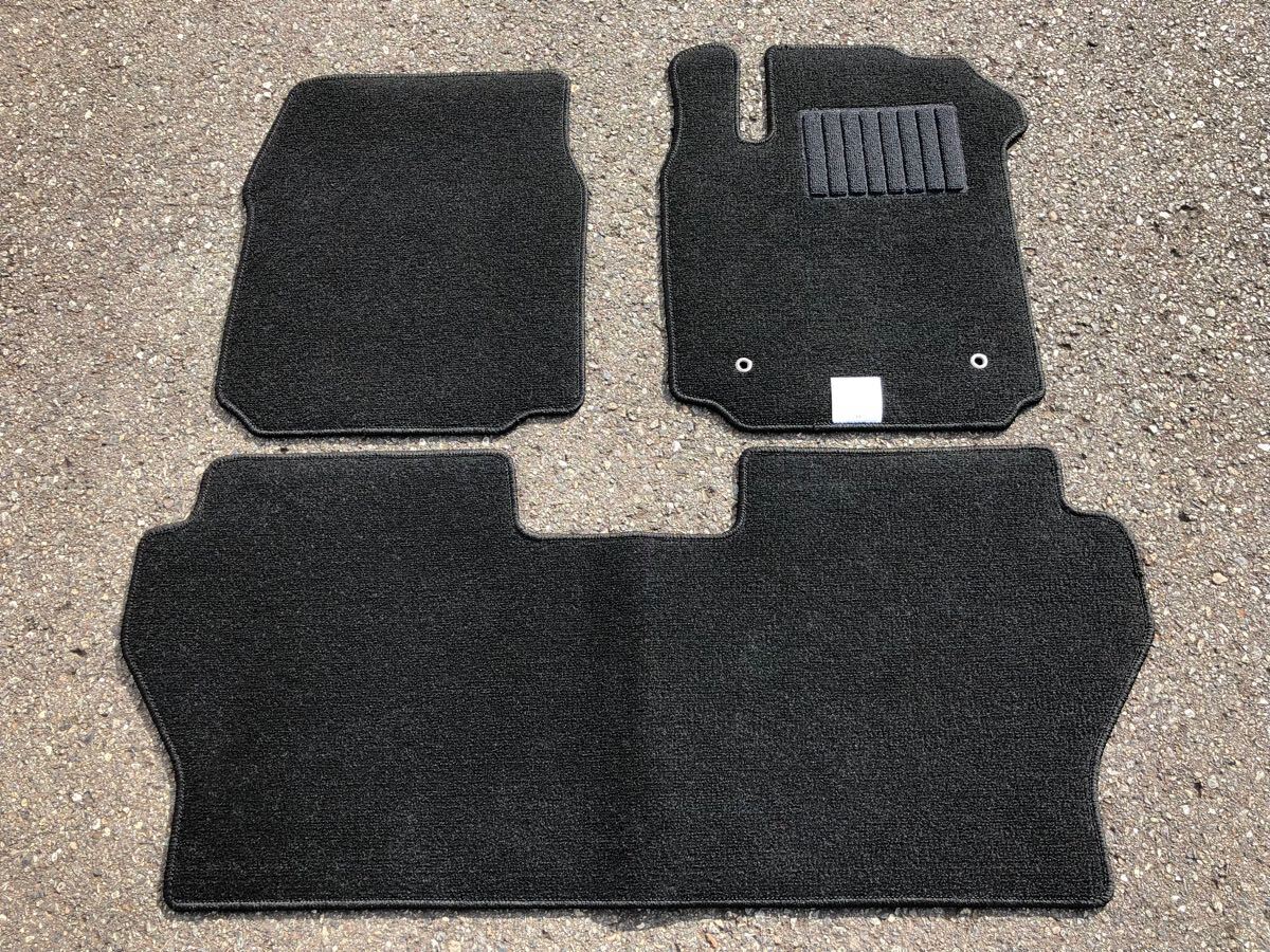 ■送料無料■ダイハツ ウェイク ウエイク LA700S/LA710 黒無地 フロアマット カーマット 日本産 新品(年式:H26年11月~R4年8月)拍卖